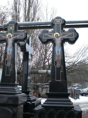 Статья про виды, дизайн и материалы для изготовления надгробных памятников  в Санкт-Петербурге