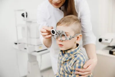 Проверка зрения у ребенка с самого маленького возраста