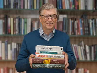 Билл Гейтс второй раз за два дня потерял первое место в рейтинге Forbes —  РБК