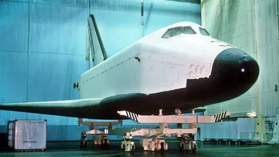 Самолет для космоса из СССР. Первый полет «Бурана» прошел 35 лет назад |  РБК Life
