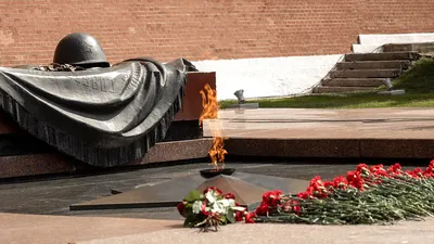 Памятник Вечный огонь - Праздники - Раскраски антистресс