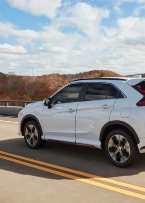 Refreshed 2022 Mitsubishi Eclipse Cross Costs Just $400 More Than 2020