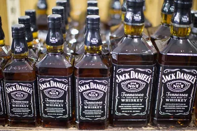 Jack Daniels Whiskey Alcohol Drink Image HD Wallpaper Picture | Wallsev.com  - Download Free HD Wallpape… | Jack daniels wallpaper, Jack daniels, Jack  daniels bottle