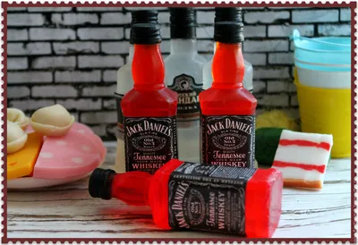 Большая Декоративная Подушка Jack Daniels - Купить Подушку в виде Бутылки  Виски в СПб