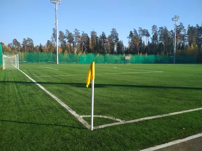 футбольные ворота сидят на траве на закате с фоном, картинка гола в футболе,  футбольный, Цель фон картинки и Фото для бесплатной загрузки