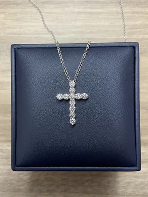 Крестик золотой женский, крест с камнями, бижутерия - купить с доставкой по  выгодным ценам в интернет-магазине OZON (1123390847)