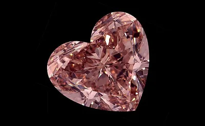 Розовый алмаз Lucapa Diamond весом 46 карат огранен и отполирован