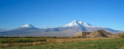 View of mt ararat turkey hi-res stock photography and images - Alamy