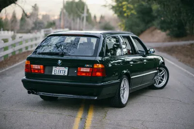 1991 BMW M5 | Farland Classic Restoration