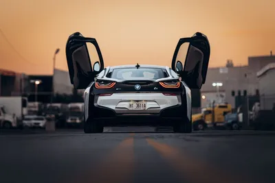 BMW i8 Long-term Review | CAR Magazine