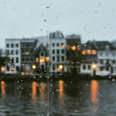 Дождь за окном» — создано в Шедевруме