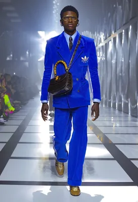 Gucci Spring 2016 Ready-to-Wear Collection | Vogue