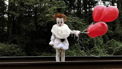 Страшные клоуны заманивают детей в леса США - PEOPLETALK