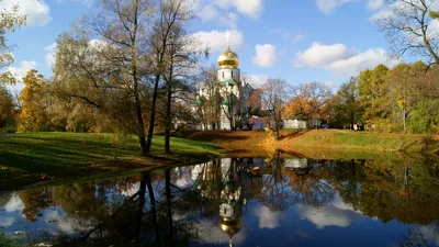 Обои храм, церковь, святыня, купол, озеро, осень, санкт-петербург картинки  на рабочий стол, фото скачать бесплатно