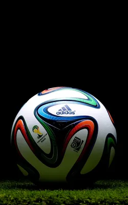 Футбол - шарик и мобильный телефон футбола Иллюстрация штока - иллюстрации  насчитывающей зеленый, оборудование: 25893267