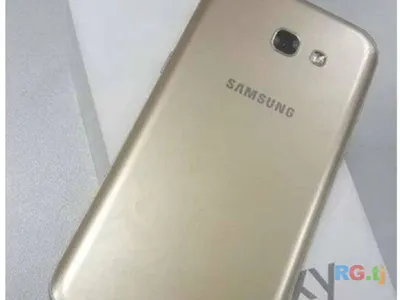 The Samsung Galaxy A5 is a toned-down S7 for about $300 less