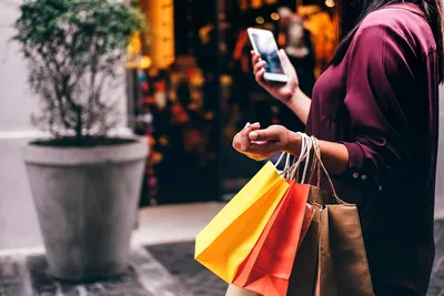 Тренды новогоднего шопинга в 2021 году: праздничный шопинг начинается  намного раньше, влияние пандемии и откладывание покупки до начала  распродажи — RetailersUA