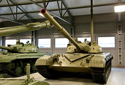 Основной боевой танк Т-72 (Объект 172М) - парк Патриот