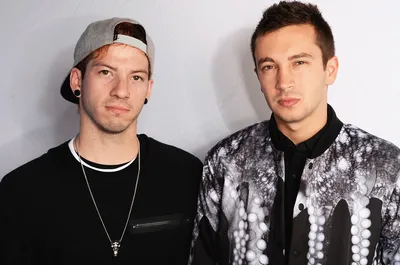 How Twenty One Pilots charted a course for success - BBC News