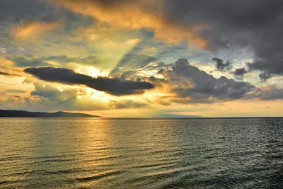 Восход солнца над Японским морем. :: Сергей Изотов – Социальная сеть ФотоКто