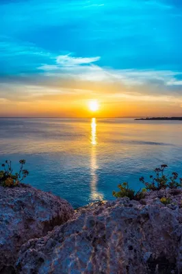 Уникальный снимок восхода солнца: обои для вашего устройства | Восход  солнца над морем Фото №1321943 скачать