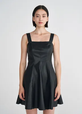 Распродажа женских платьев со скидкой в интернет-магазине O'STIN