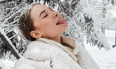 Красивые и уютные шубы от @burg_shop согреют и подарят массу уютных и  теплых вечеров🥰 И обязательно сделайте атмосферные новогодние фото… |  Instagram