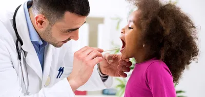 Болит горло, сопли из носа у ребенка или взрослого при простуде и аллергии:  что делать?