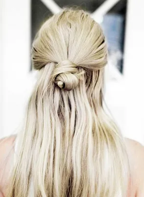 Красивые и легкие прически на длинные волосы (30 лучших фото)