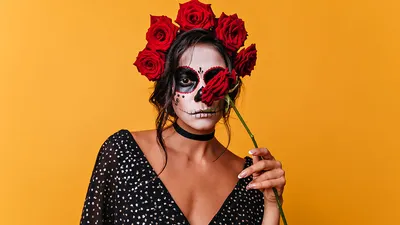 Макияж на Хэллоуин 2024 для девушек: 20 страшно красивых идей с фото