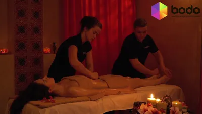 Тайский массаж в четыре руки от «Royal Thai SPA» - Giftcard