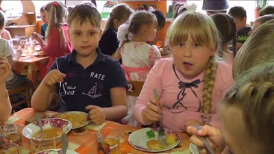 Минздрав утвердил новое зимнее меню для детских садов: что будут готовить -  ukraina-novosti - Учеба