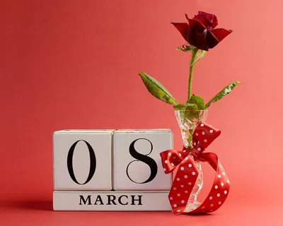 История праздника женского дня 8 марта - открытки, картинки