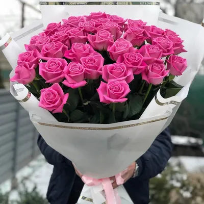 Розовые розы в букете от 9 шт. за 4 490 руб. | Бесплатная доставка цветов  по Москве