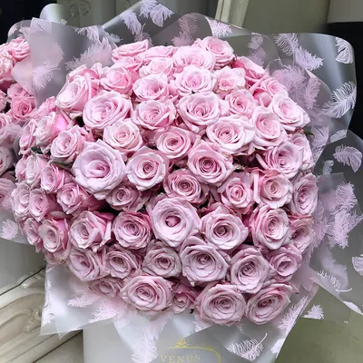 Розовые розы в букете от 9 шт. за 3 990 руб. | Бесплатная доставка цветов  по Москве