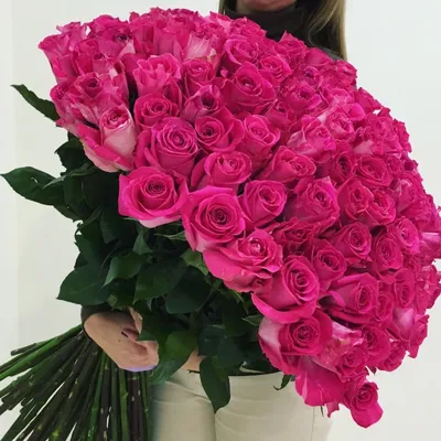 Купить розовые розы ☘️ Харьков, доставка | VIAFLOR