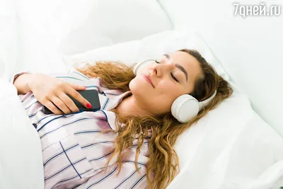 Звон и шум в ушах: симптомы, причины и чем грозит