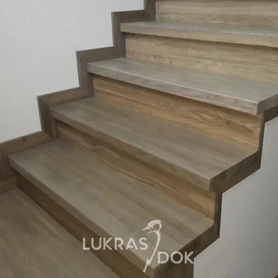 Забежные ступени в лестницах | WoodNeva
