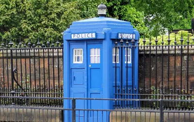 A Barbie TARDIS from Doctor Who appeared in London