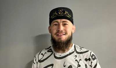 Первый татарин в UFC побил своего нового соперника и установил рекорд |  Всемирный конгресс татар