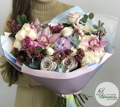 Букет для жены на день рождения: какие цветы подарить, сколько штук, какого  оттенка