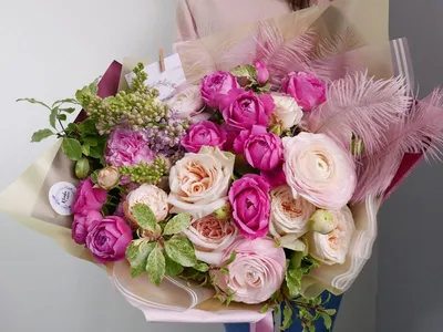 Яркий букет цветов и пожелание на День рождения в стихах