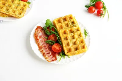 Венские вафли из сыра и яиц на завтрак: рецепт с фото и видео | Меню недели