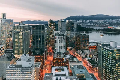Book Air Canada flights to Vancouver (YVR) from USD 82 | Air Canada