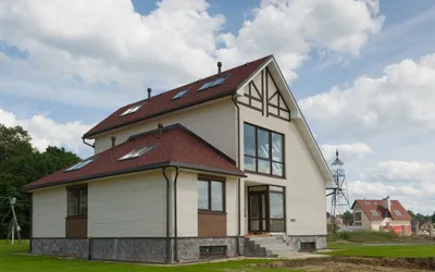 Загородный дом с камином и ванной у окна с видом на лес, Novosilki –  Updated 2024 Prices