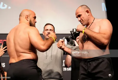 Фотографии Да­вида Двор­жака в категории MMA/UFC