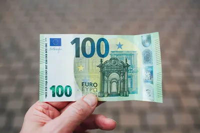 Обои Деньги евро на телефон и рабочий стол