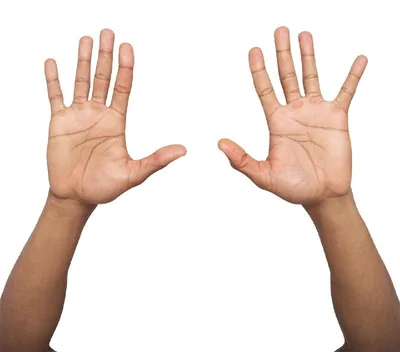 Обои 'Две руки' на Windows: выбирайте размер и формат