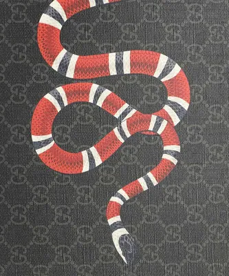 Выбери формат: Gucci змея в JPG, PNG, WebP