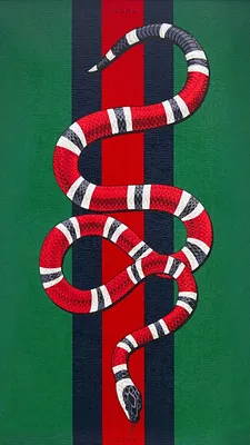 Gucci змея в высоком качестве: обои для iPhone и Android